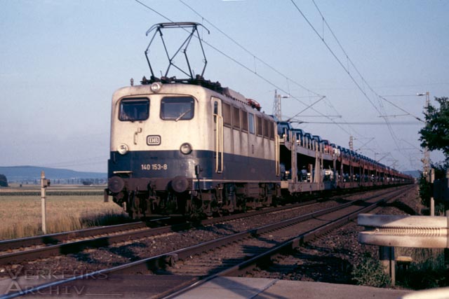 DB (Deutsche Bundesbahn) 140 153-8