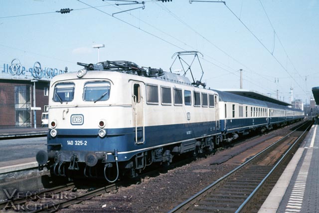 DB (Deutsche Bundesbahn) 140 325-2