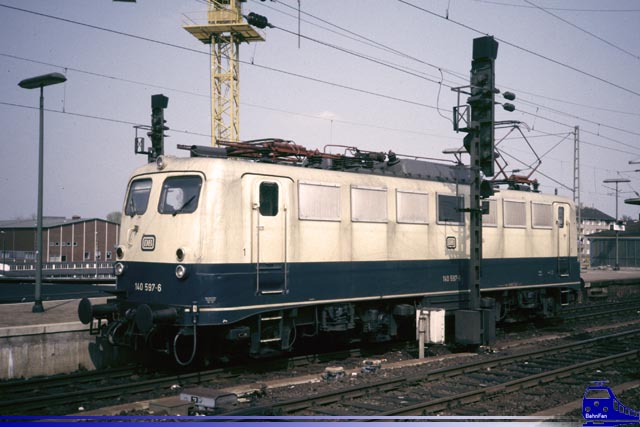 DB (Deutsche Bundesbahn) 140 597-6