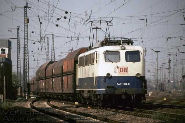 DB AG (Deutsche Bahn AG) 140 178-5