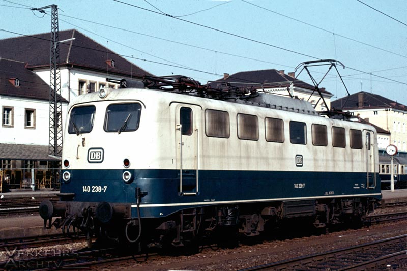 DB (Deutsche Bundesbahn) 140 238-7