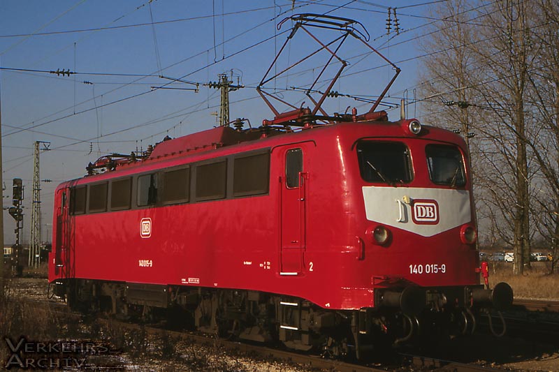 DB (Deutsche Bundesbahn) 140 015-9