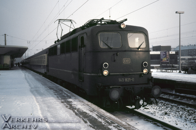 DB (Deutsche Bundesbahn) 140 821-0