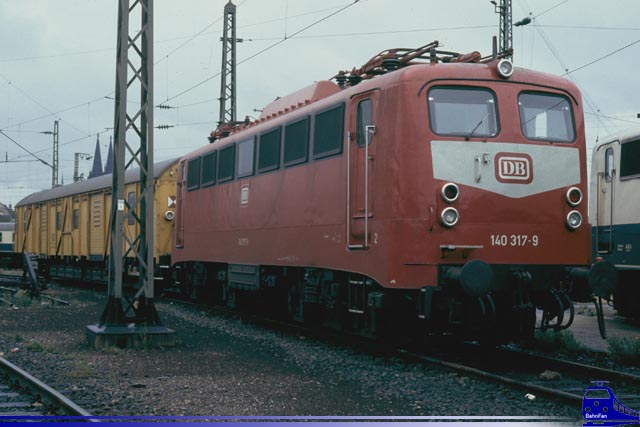 DB (Deutsche Bundesbahn) 140 317-9
